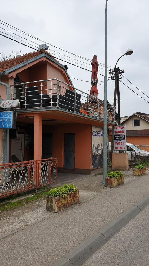 Nik-rom Apartment *